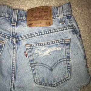 Custom Destroyed High Waisted Levi Shorts size 26